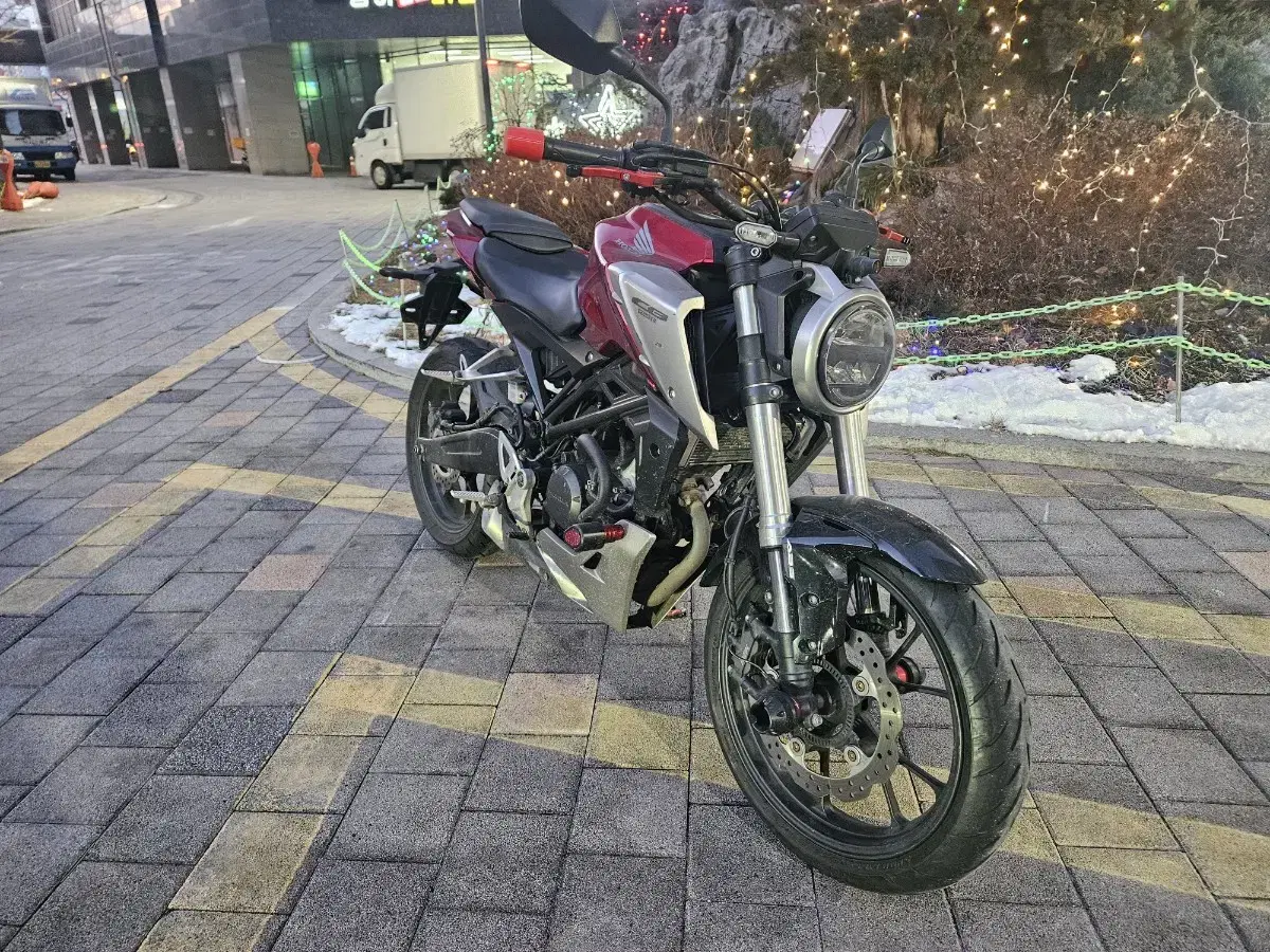 천안 평택 18년식 혼다 cb125r 상태양호한 바이크판매. 충청 경기